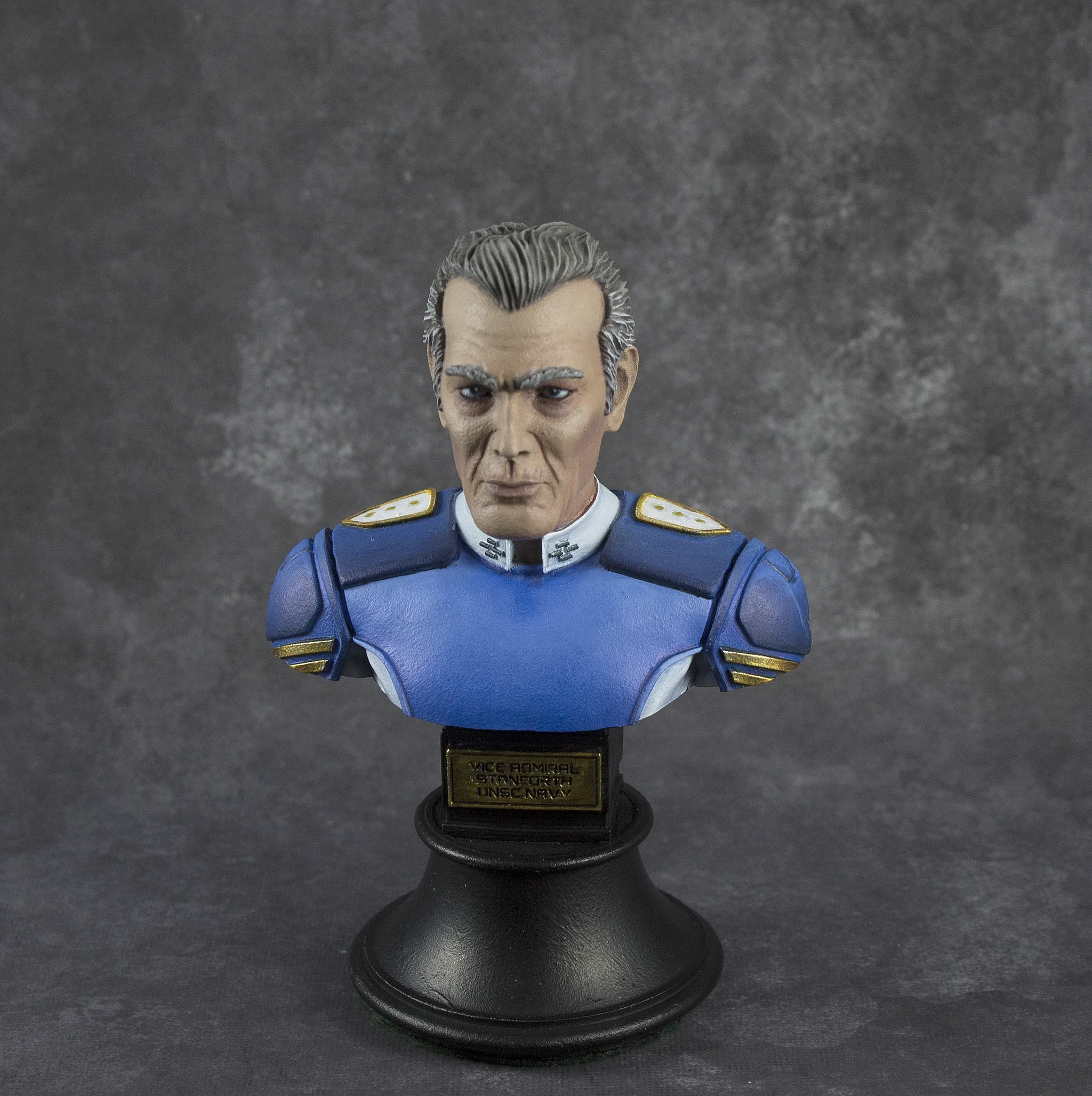 Halo Bust