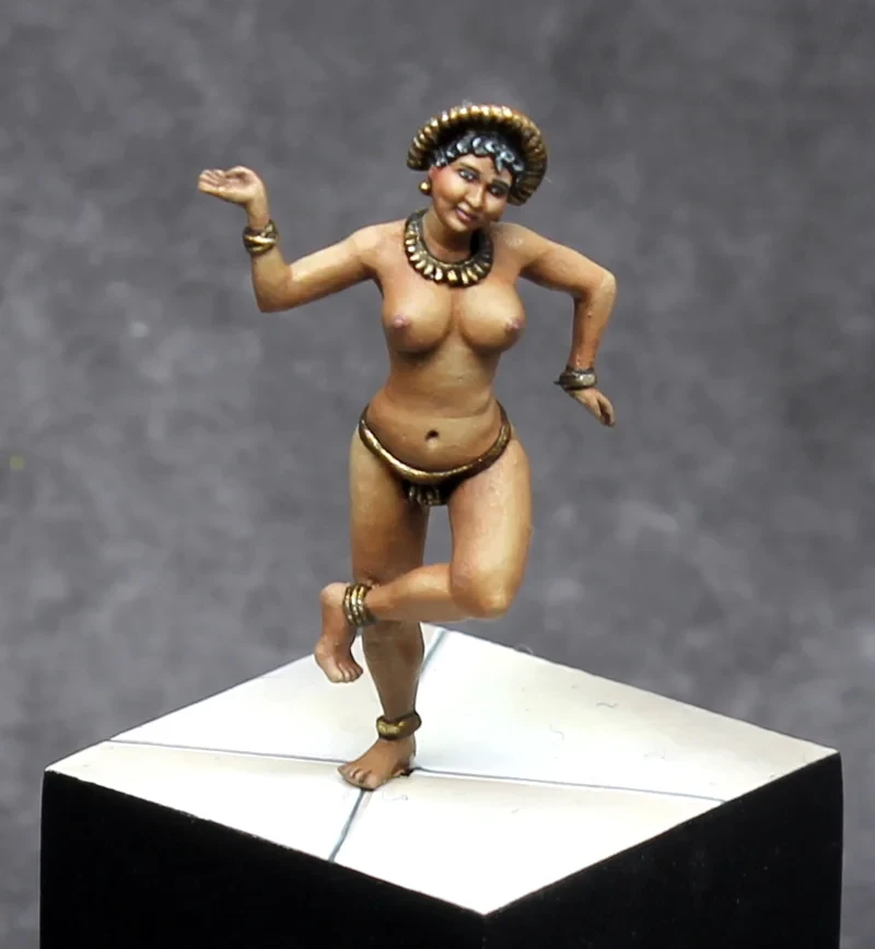 DancingLady1.jpg