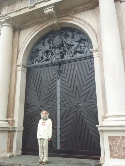 I was attempting to capture the awesome doors on the Town Hall in Augsburg. This guy was just so happy to pose for my photo, how could I say no?! Dude looks like he was enjoying his day. :) 